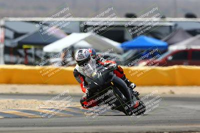 media/Apr-09-2022-SoCal Trackdays (Sat) [[c9e19a26ab]]/Turn 2 (1140am)/